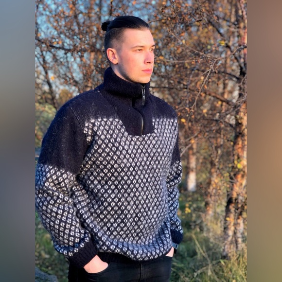 Vik Wool Other - Vik Wool Icelandic Wool Sweater Nordic Zip Neck Made in Iceland